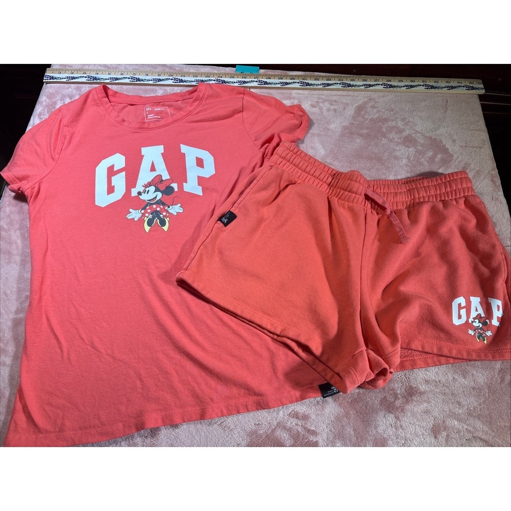 Gap Women's Minnie Mouse Loungewear Set. Top Large Shorts Medium. Cotton.